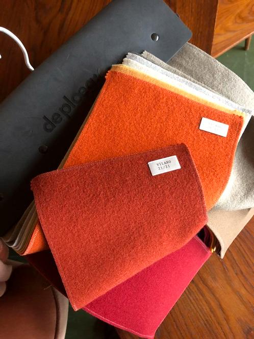 Set de 2 fauteuils Artifort Ben en tissu rouge brique Ploeg