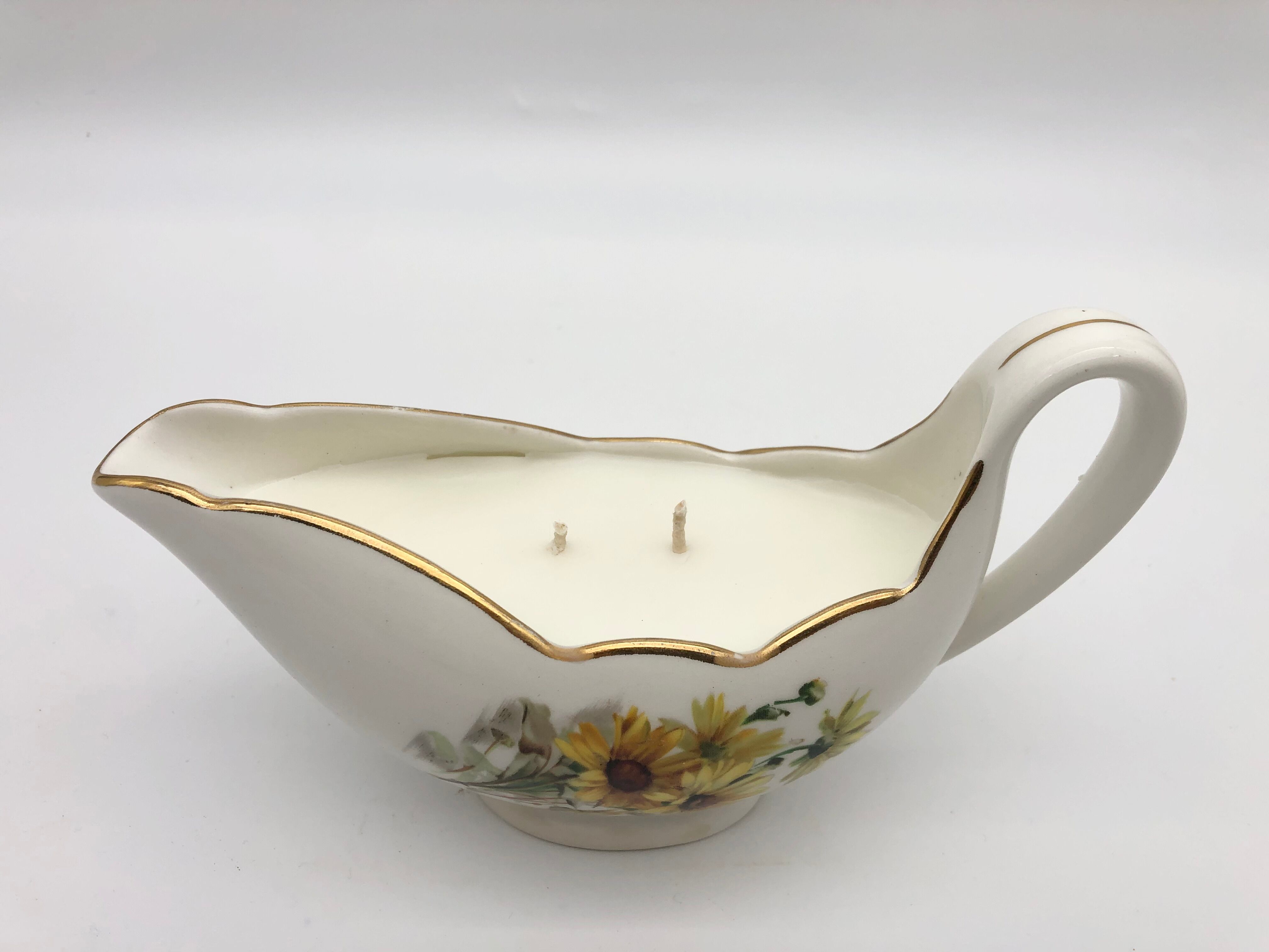 Candles "Saucière" for a shabby chic decoration