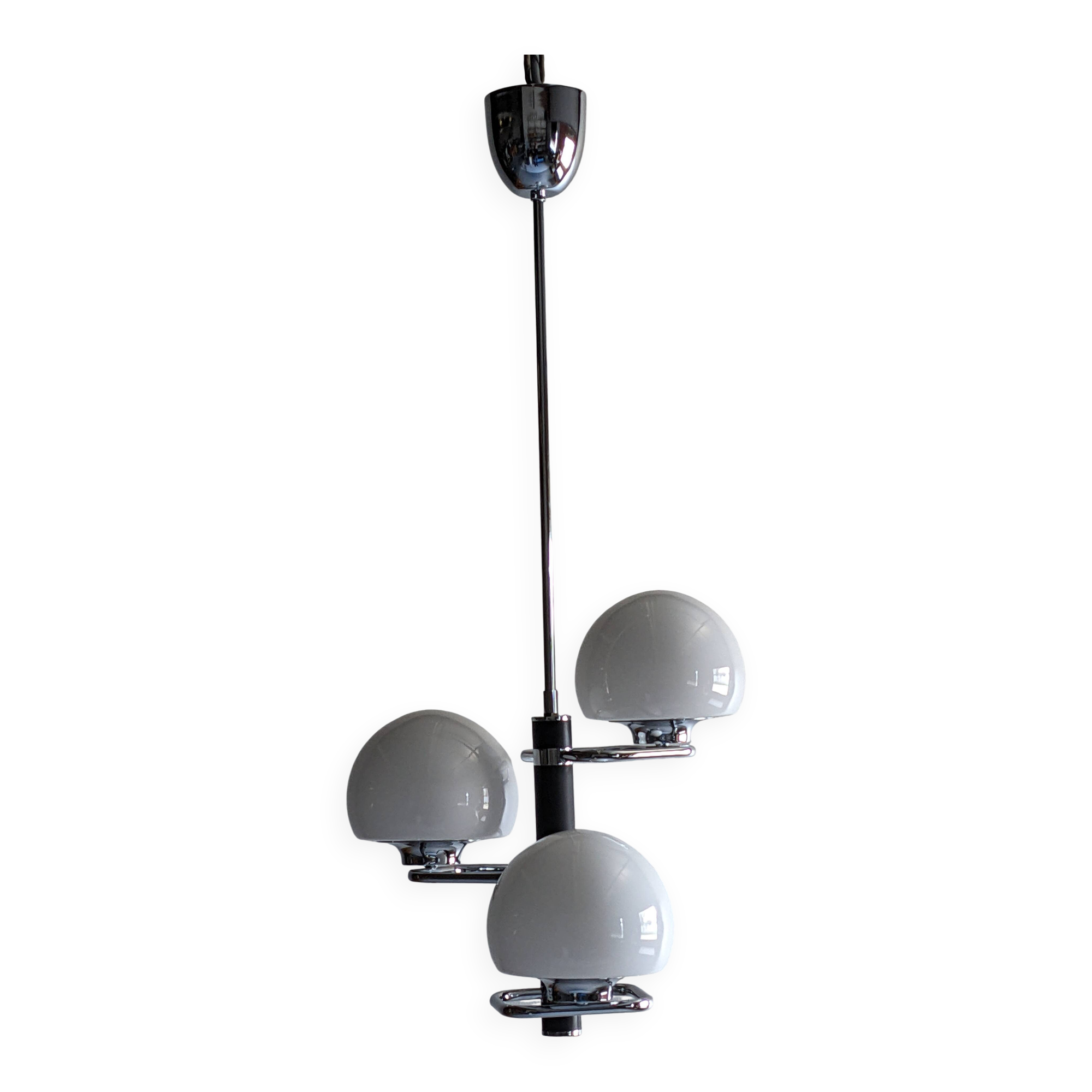 Space Age 3-light chandelier in white opaline, Italy circa 1970