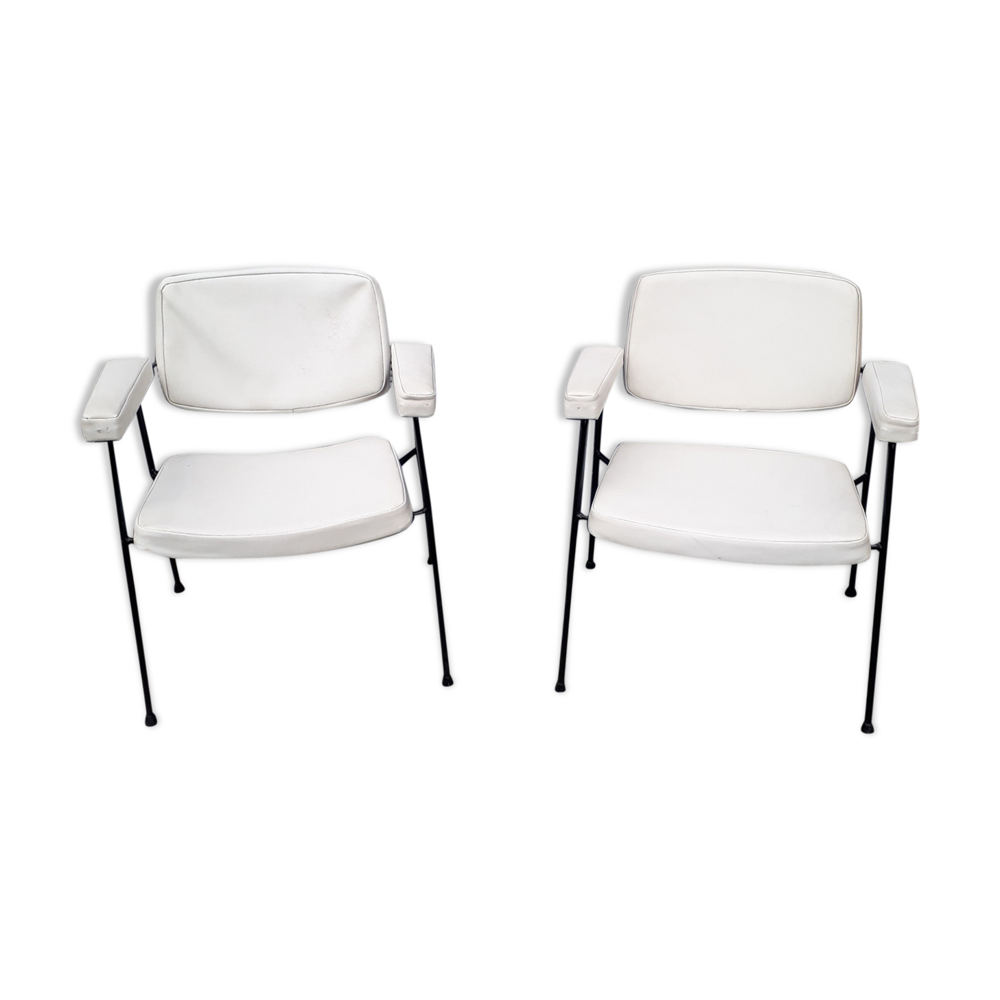 Pair of armchairs CM 197 by Pierre Paulin edited by Thonet in 1950