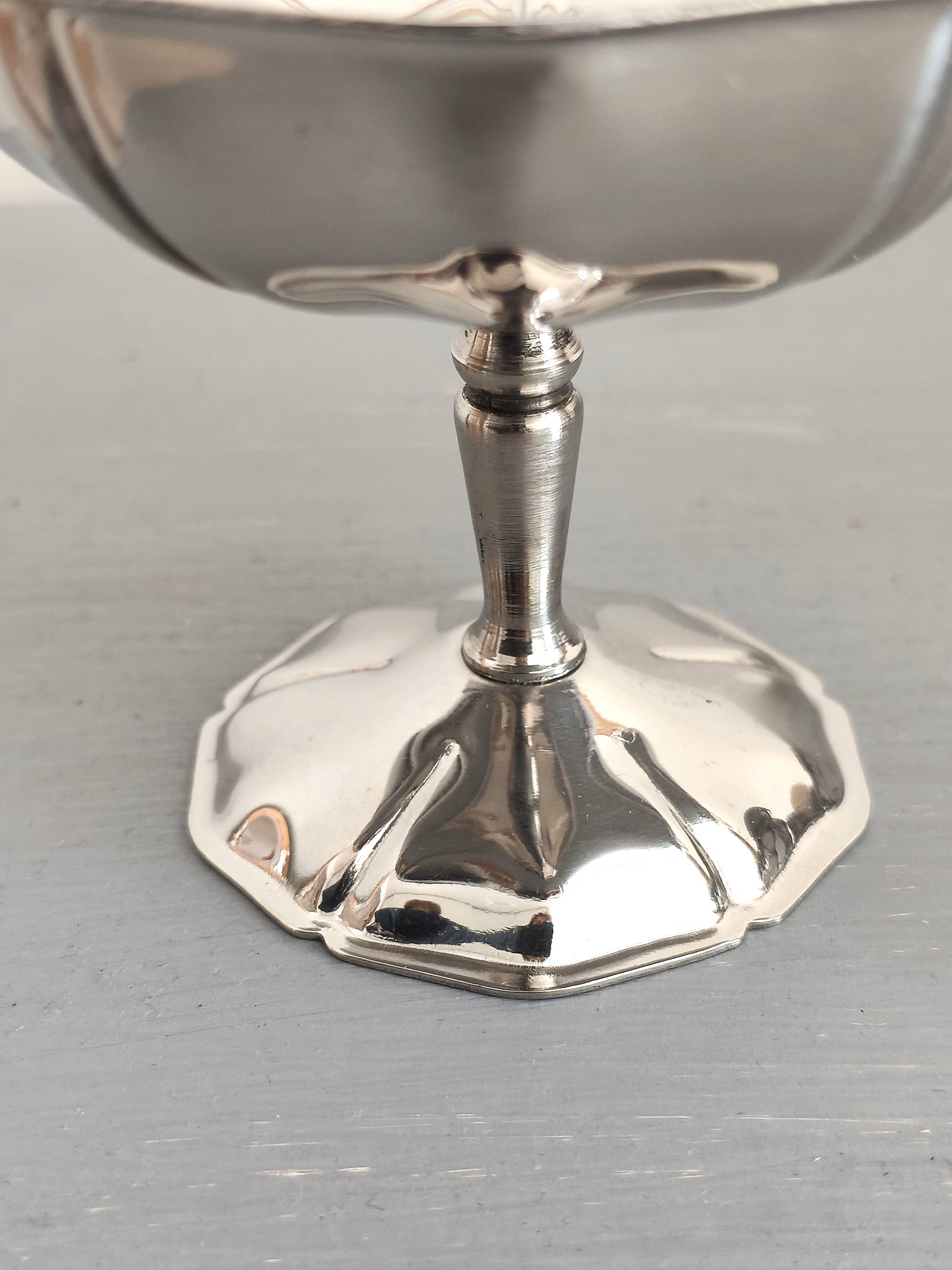 Lot de 11 coupes à glace années 60