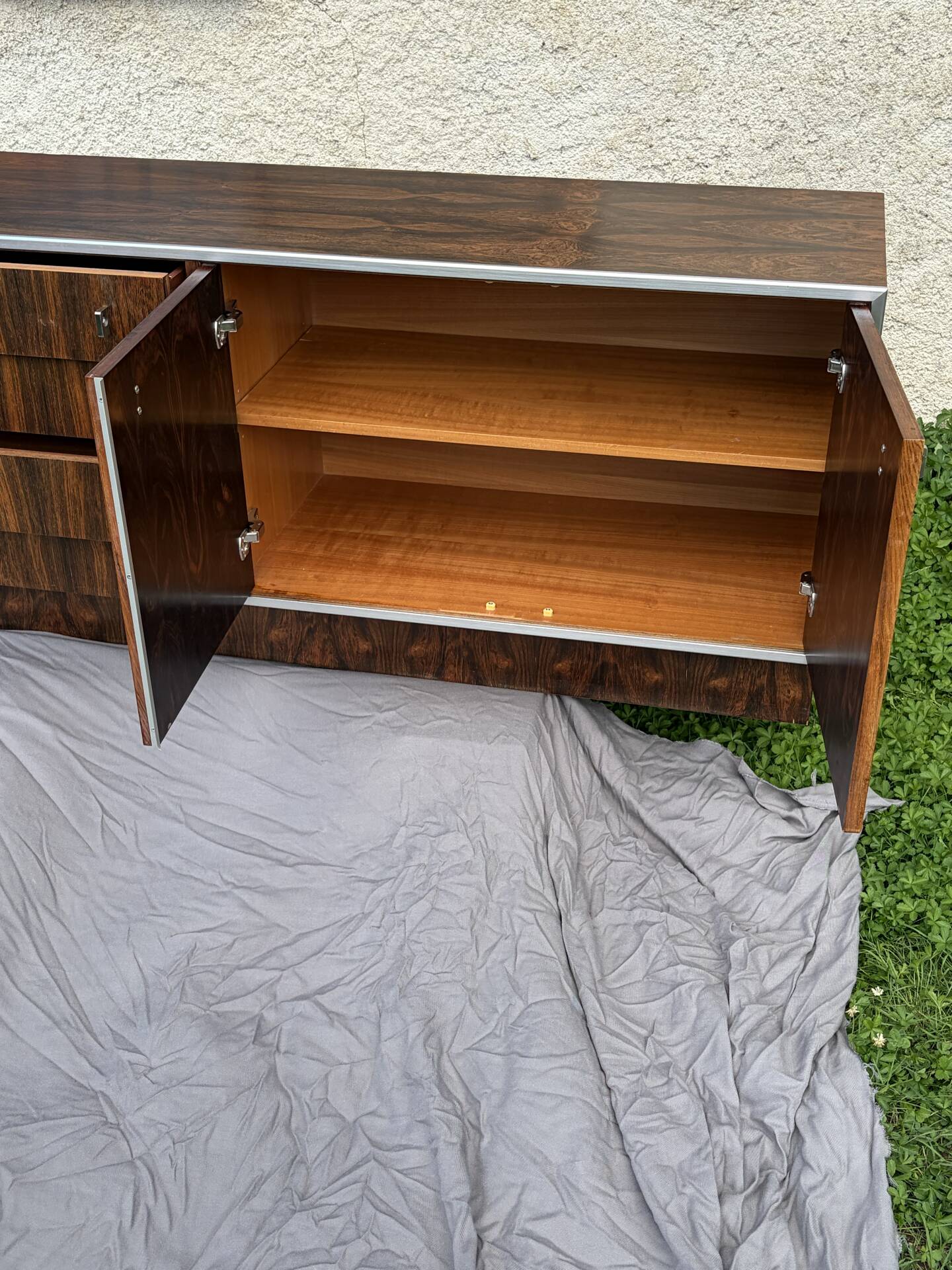 Enfilade palissandre vintage Ep 80
