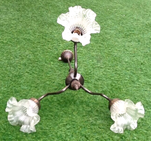 1970s Chandelier / Pendant lamp 3 arms of light Tulips with ruffles