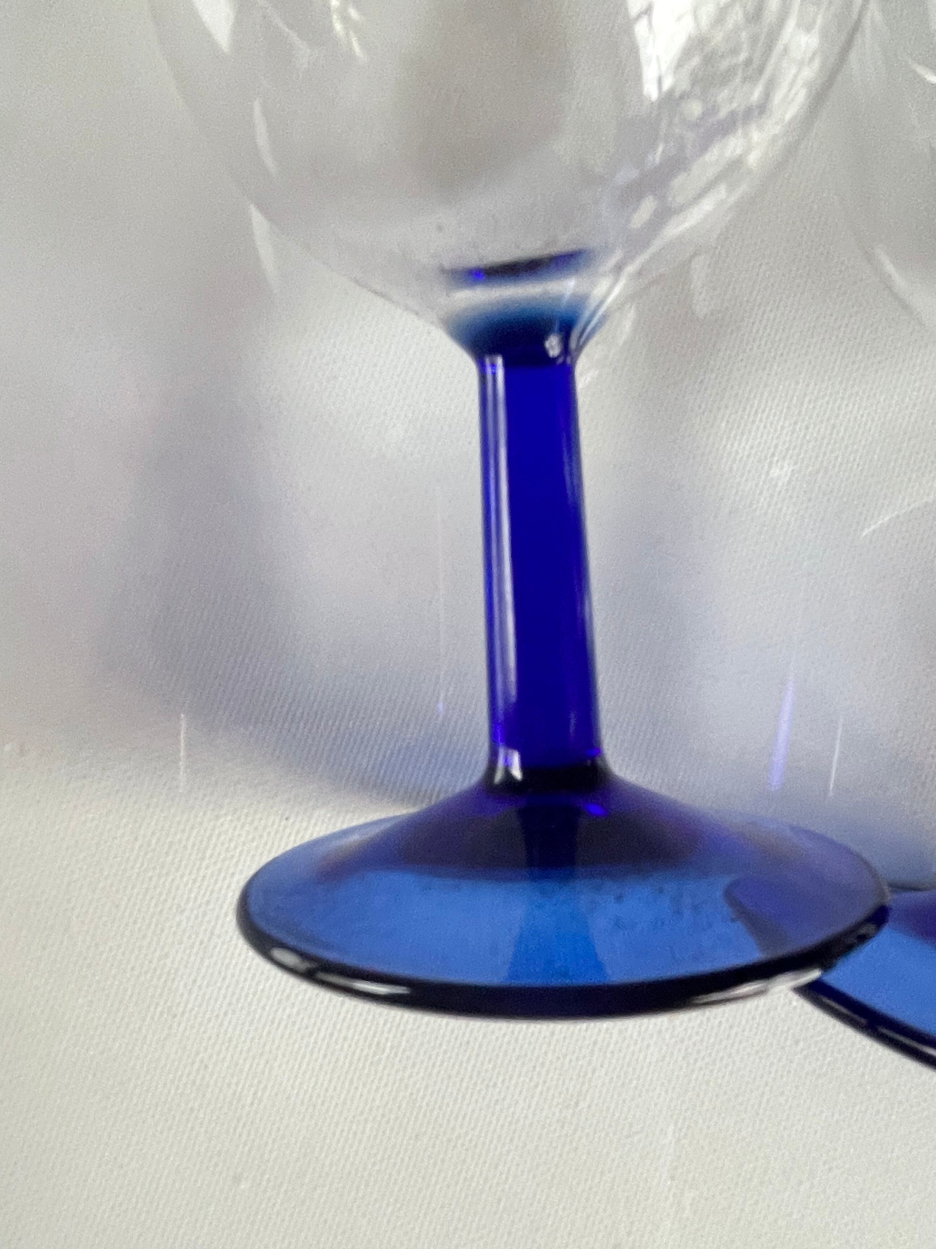 6 glasses 13 cm wine ARC France vintage foot blue stem