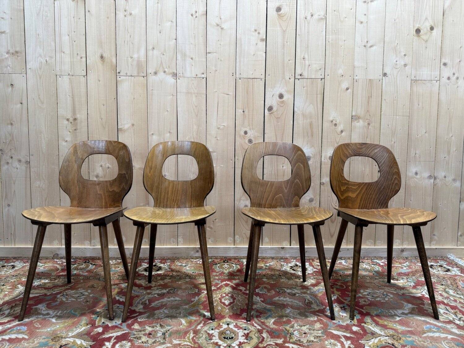 Set of 4 Baumann chairs model Eye in wood, 1950s design.
