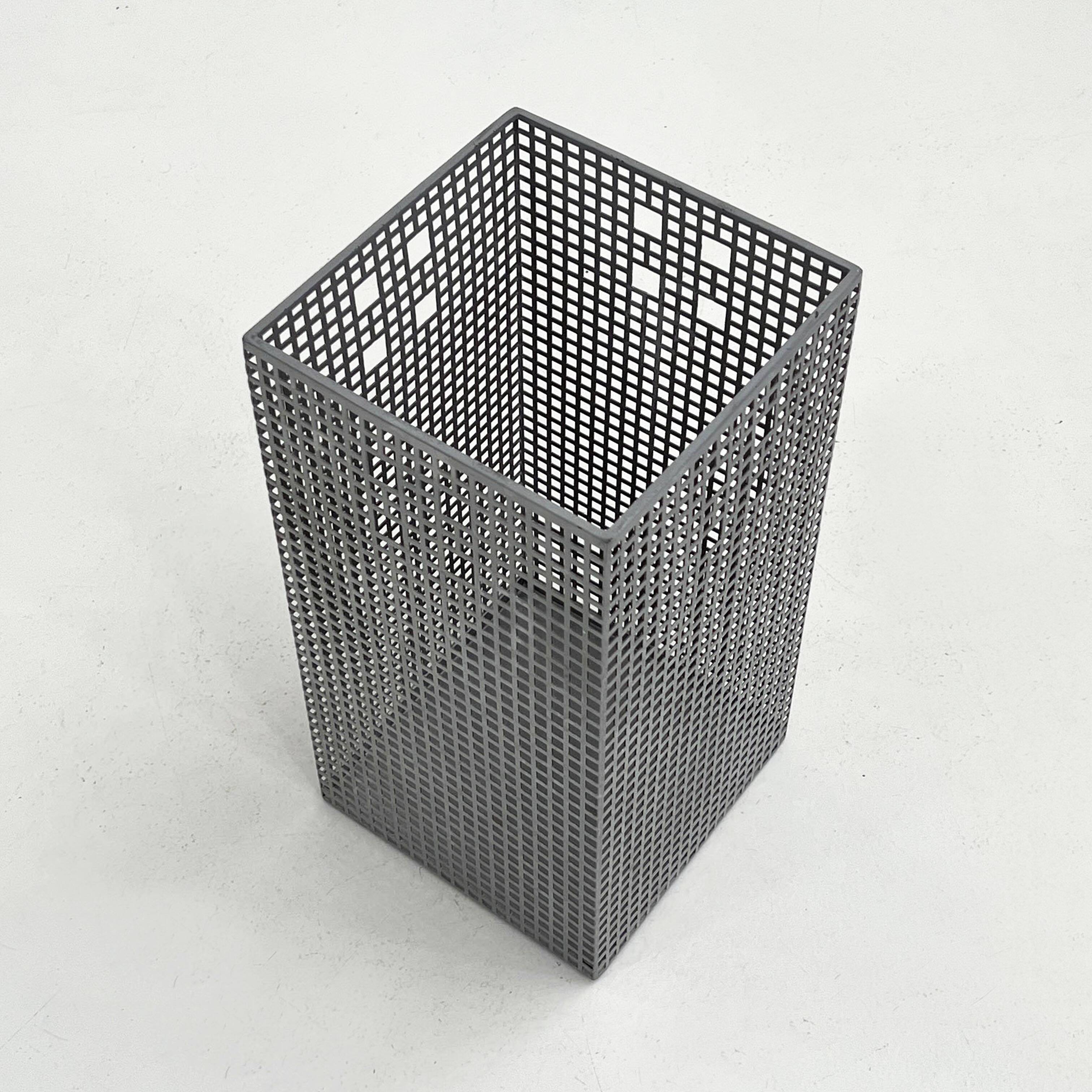 Corbeille à papier par Josef Hoffmann pour Bieffeplast, 1980