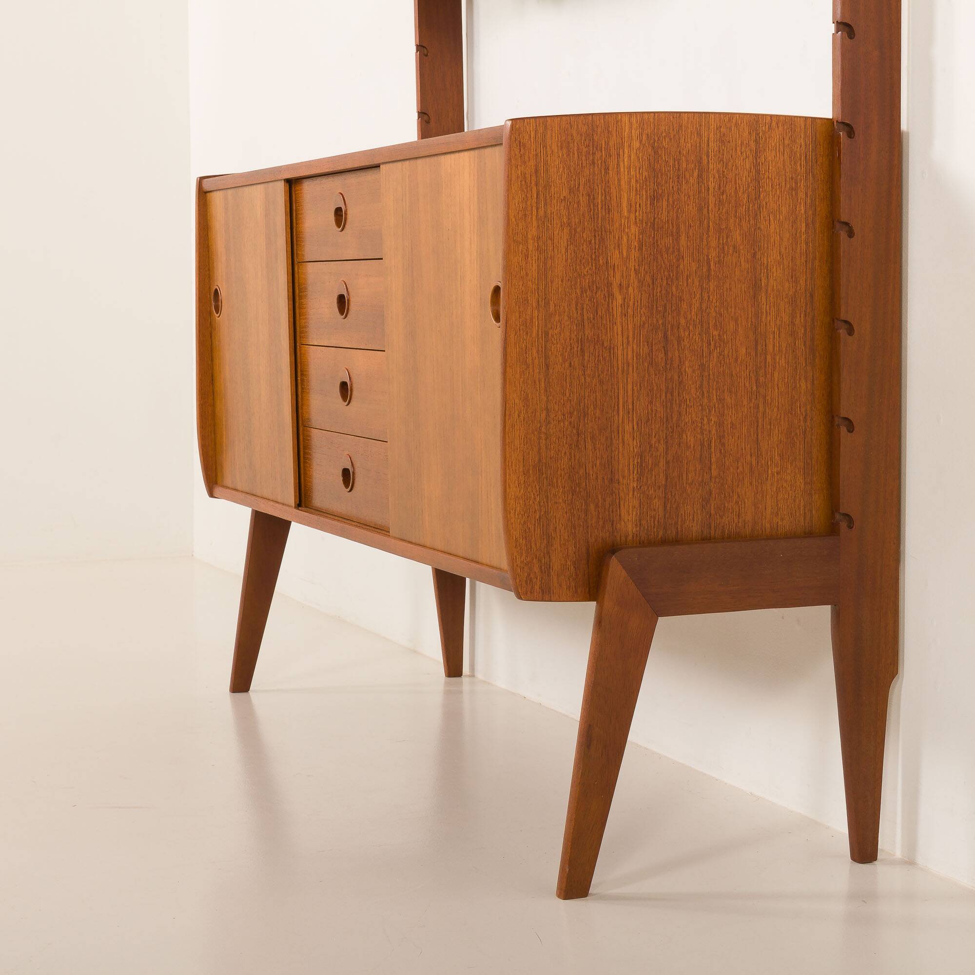Ergo wall unit with a planter by John Texmon, Norway 1960s