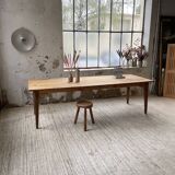 Farmhouse table with spindle legs 2.50m