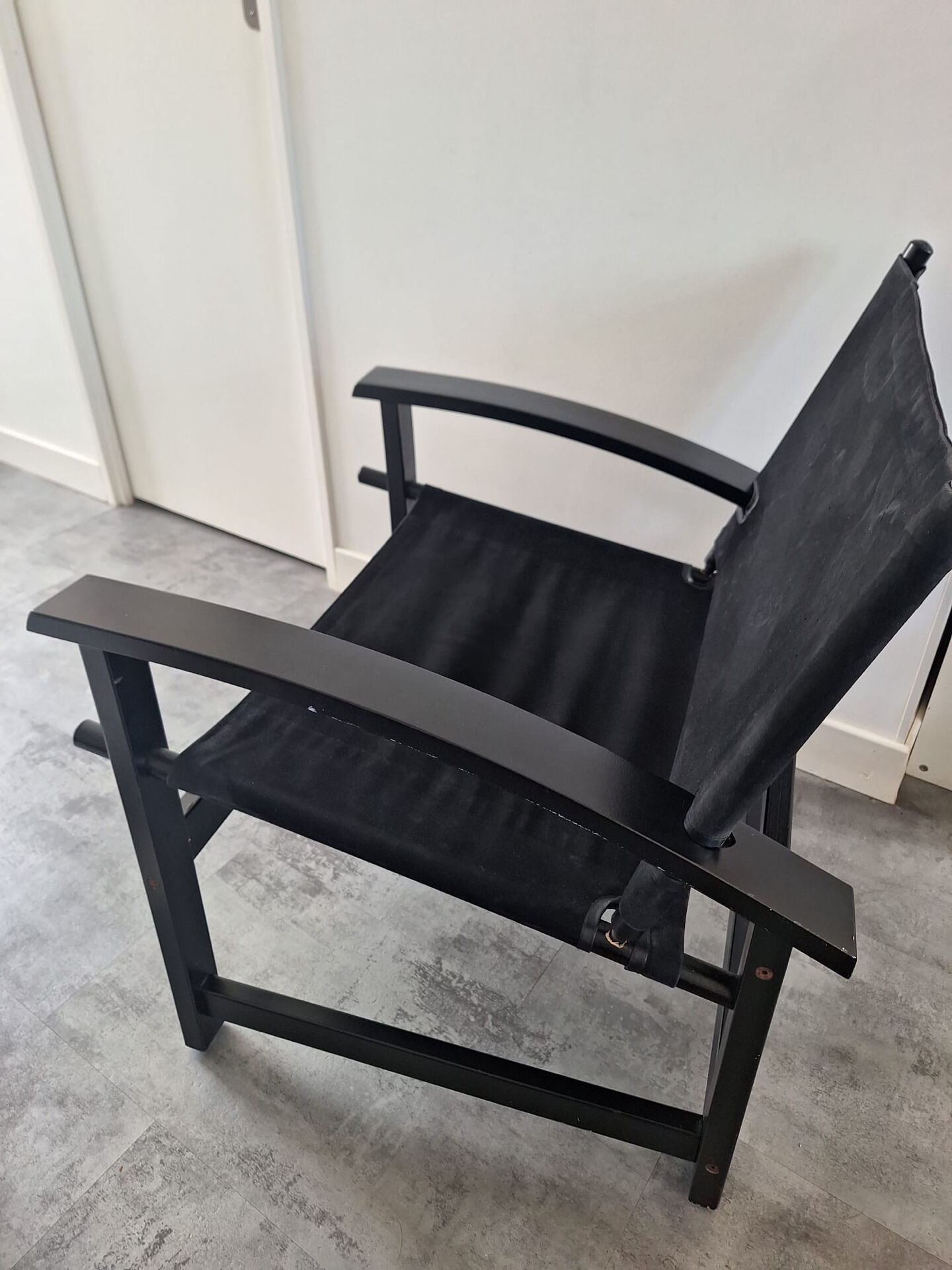 Pair of vintage "safari" style armchairs published by Hyllinge Møbler.