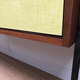 Wall-mounted sideboard