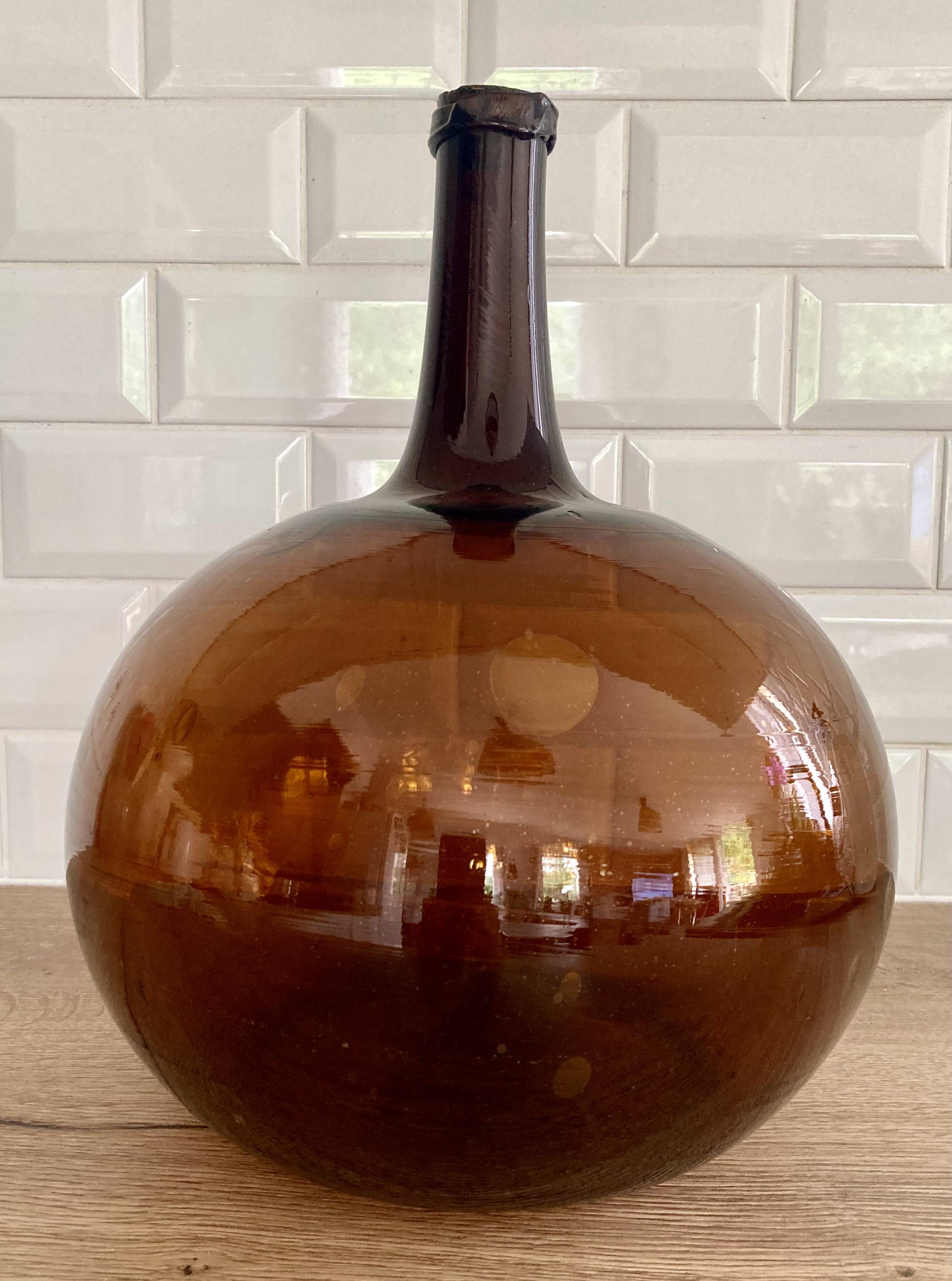 Amber demijohn from the end of 1800