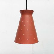 Suspension en métal perforé, années 1960