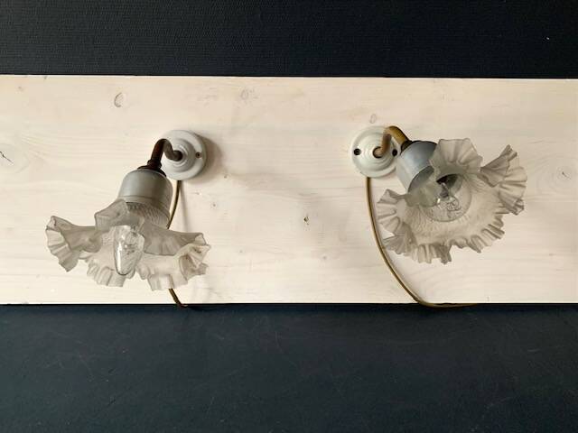 Pair of old wall lights, glass and iron tulip, 1920