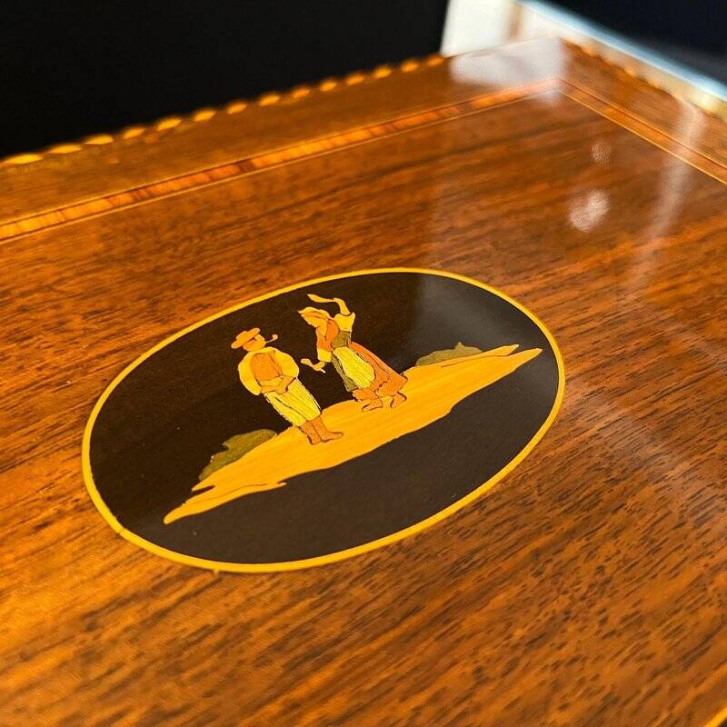 Biedermeier Box in Walnut on Oak, South Germany, 1850