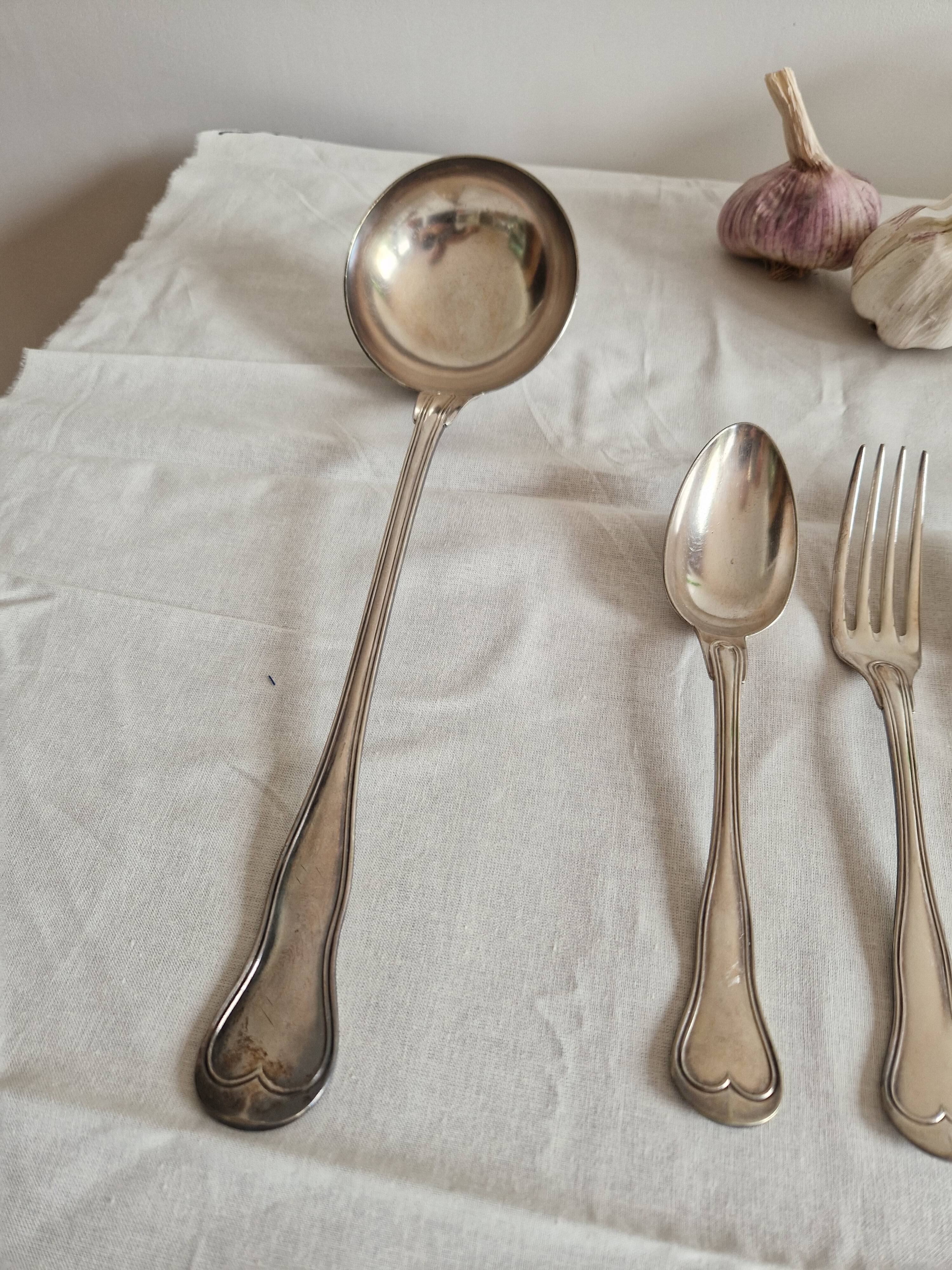 Christofle flatware set – 13 pieces – Violin and String pattern