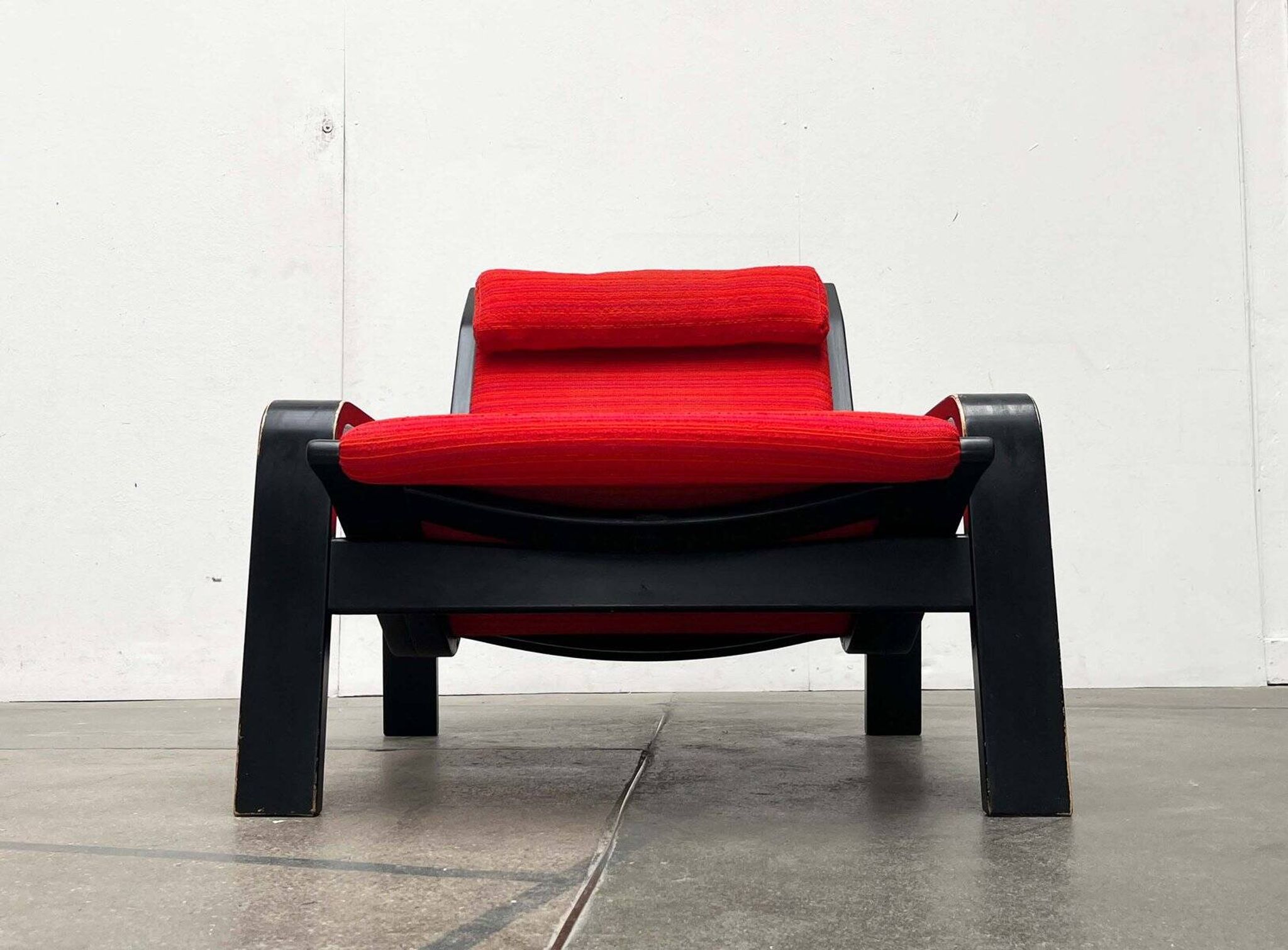 Mid-century modern Pulkka lounge chair by Ilmari Lappalainen for Asko, Finland, 1960s.