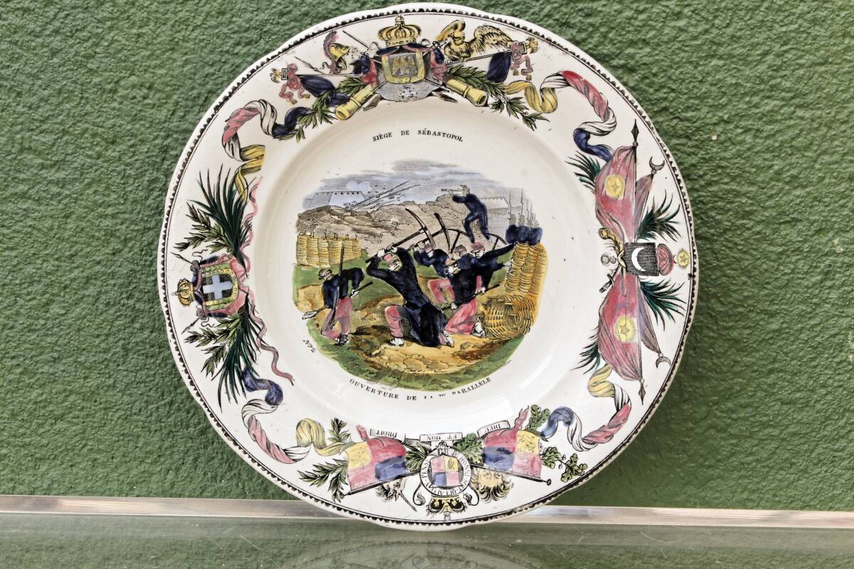 Set of 10 plates Creil & Montereau, Siege of Sebastopol, fine earthenware