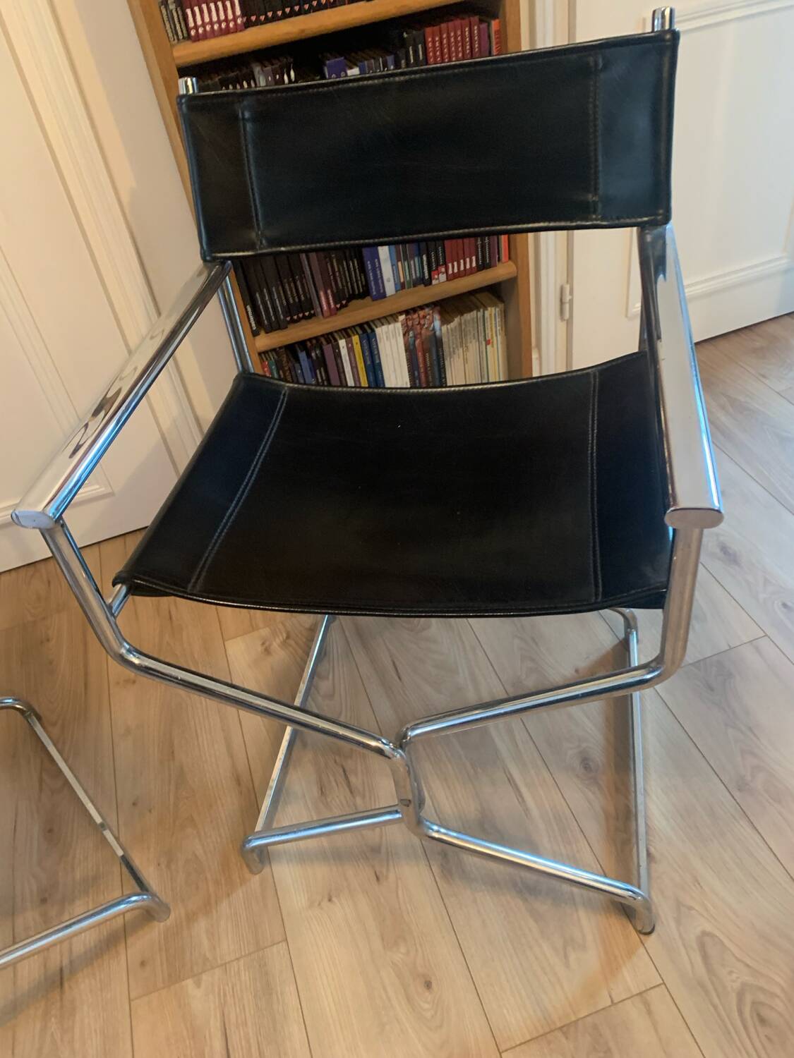 2 vintage armchairs
