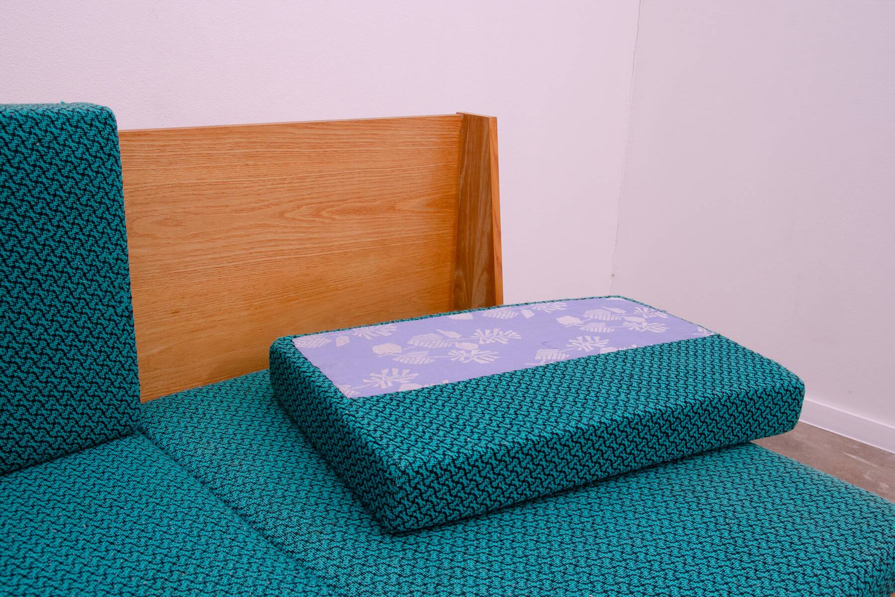 Mid century folding sofabed by Drevotvar, 1970´s, Czechoslovakia