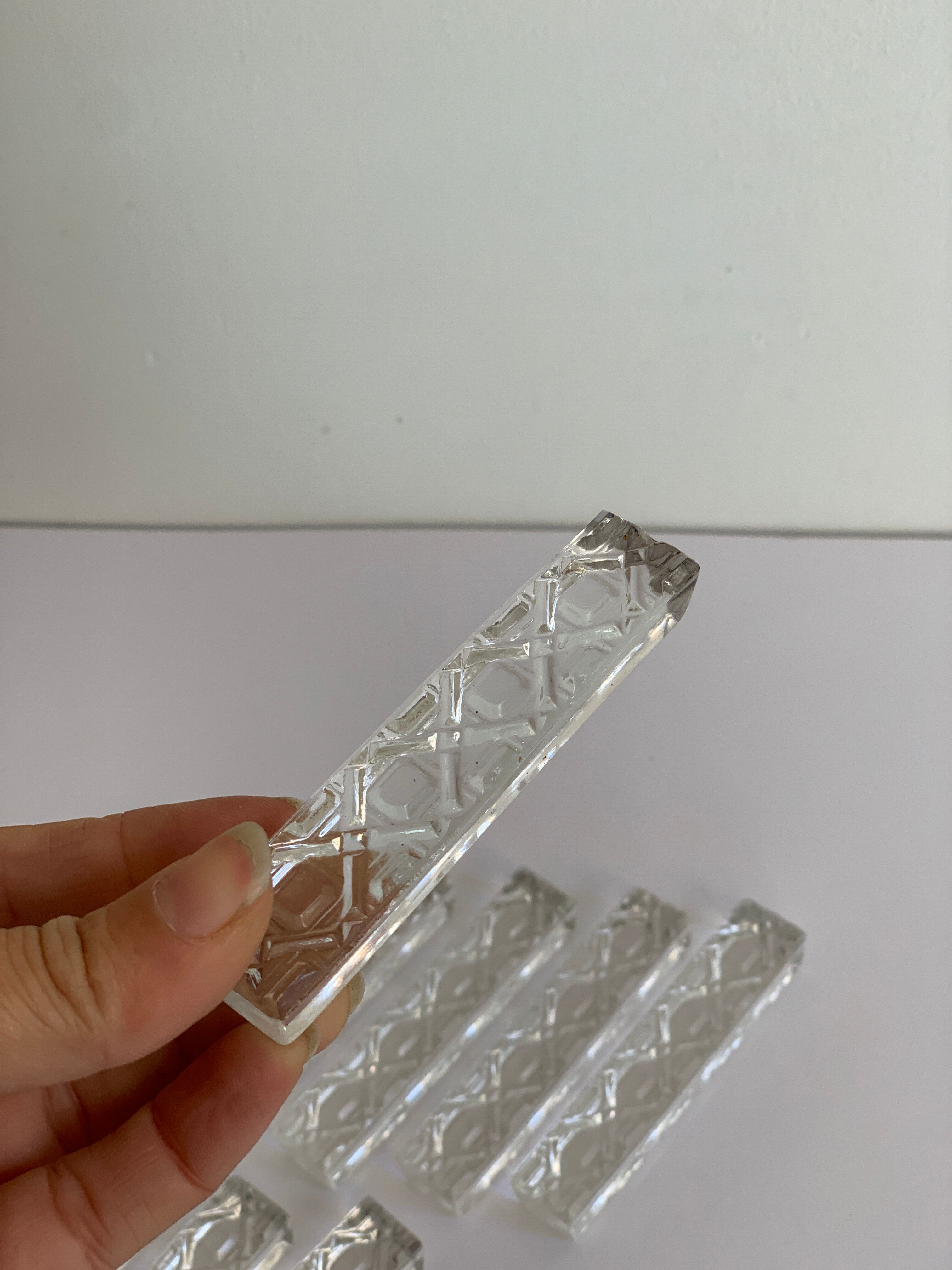 12 crystal knife doors