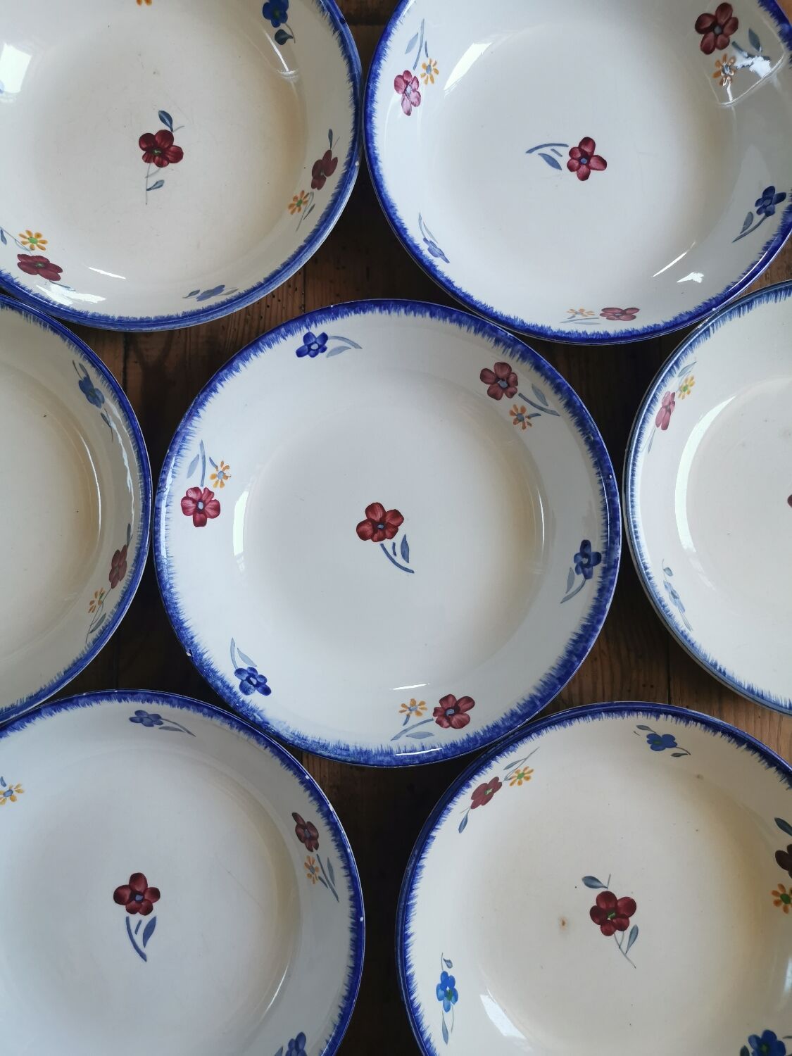 Digoin vintage calotte plates, Mary-Lou