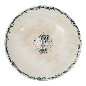 Cake dish of the Poulhès store