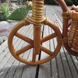 Cache pot en rotin et bambou tricycle vélo années 60 70