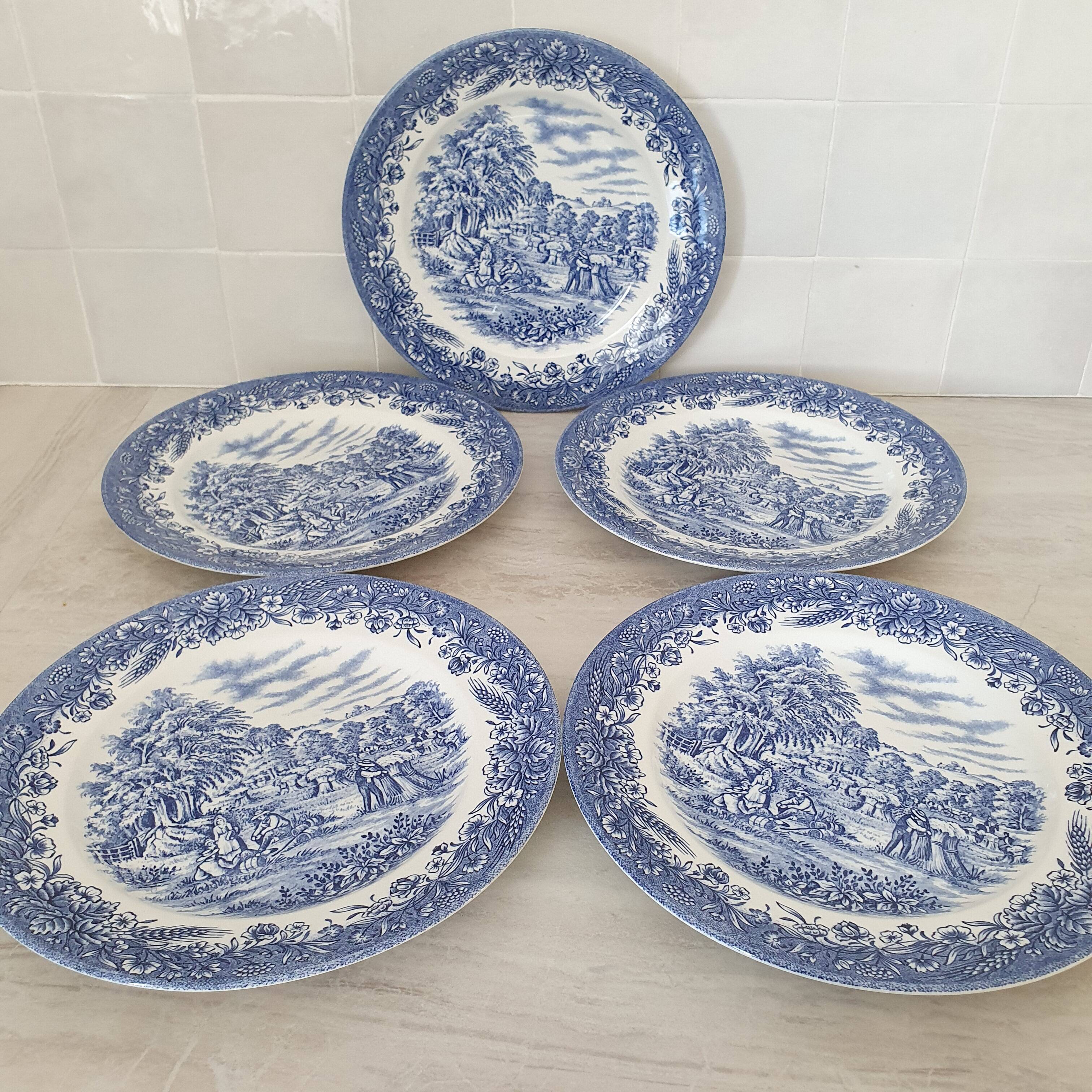 Churchill / Large English porcelain plates