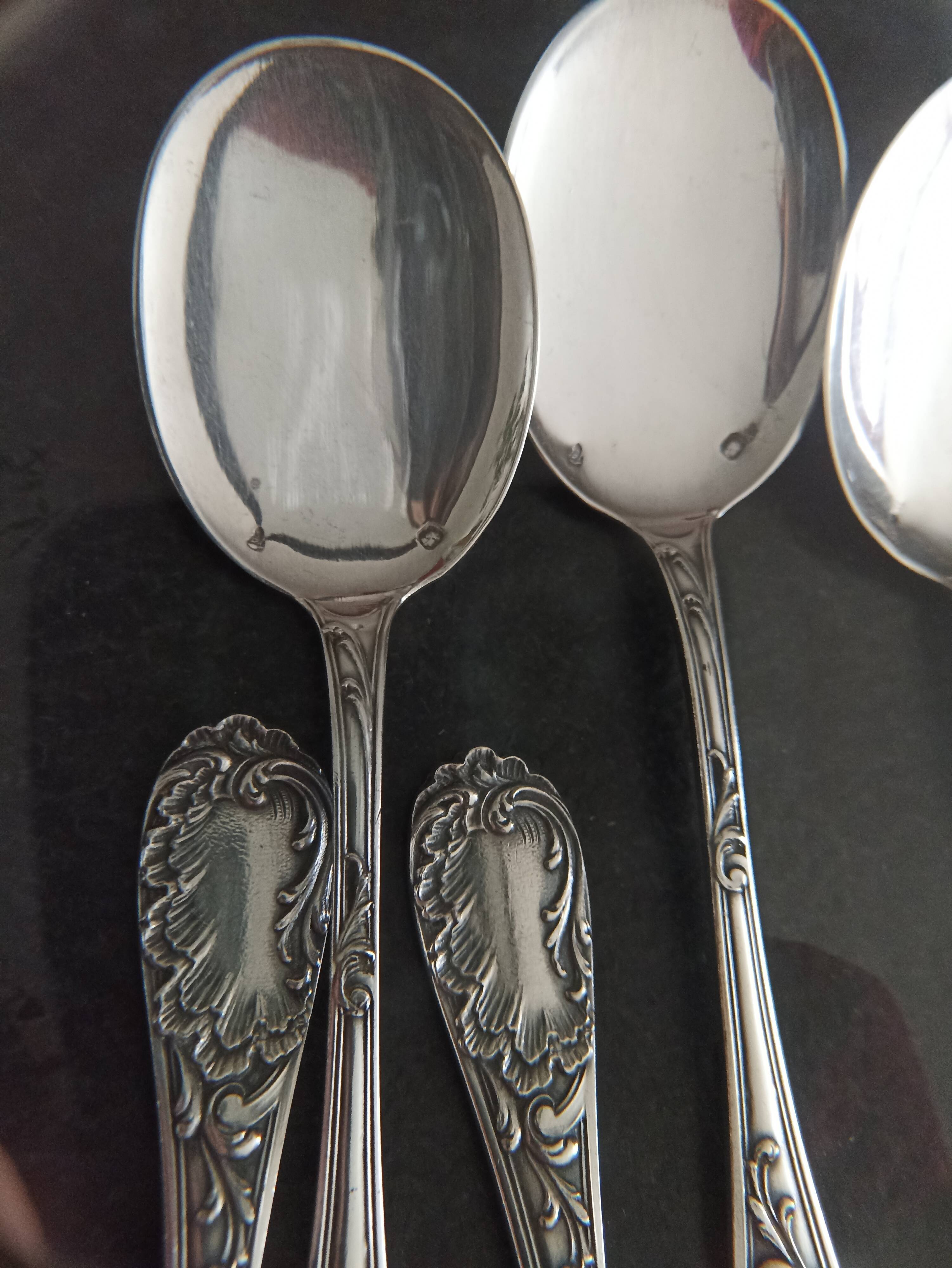 Box of 12 small silver dessert spoons