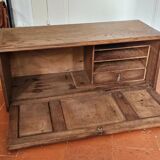 Mother-of-pearl inlaid desk top