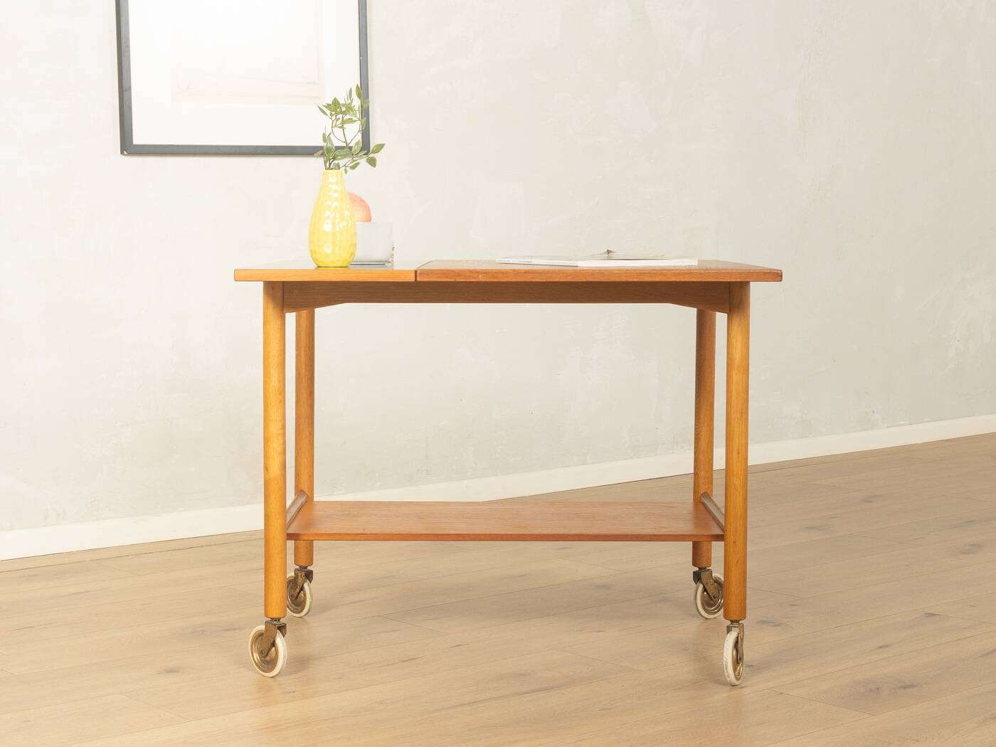 Elegant serving trolley made of fine teak wood with folding function, Gemla, Sweden, 1960s