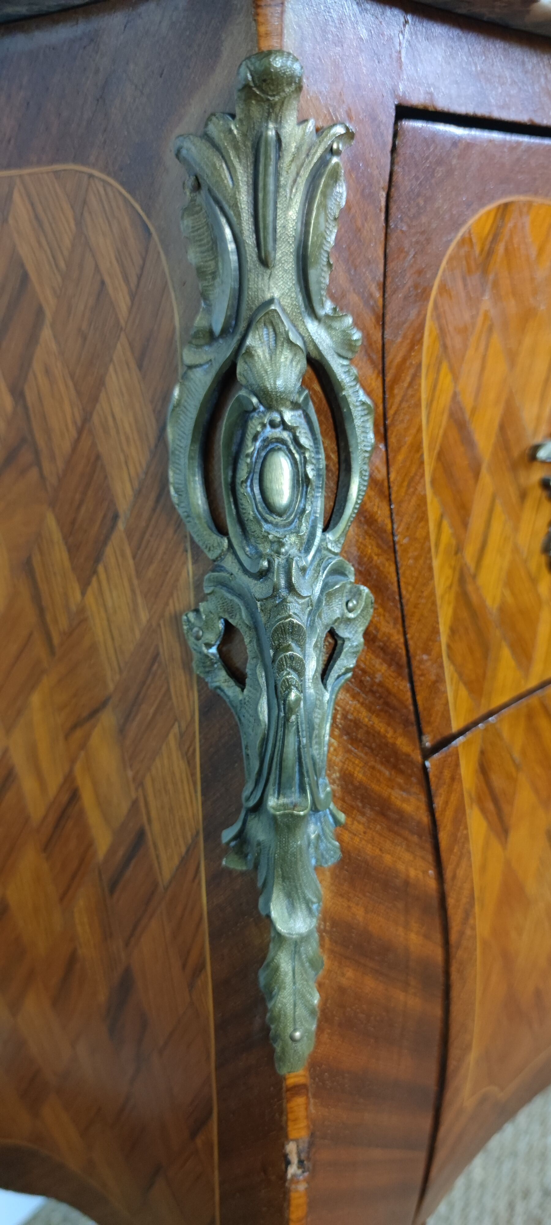 Dresser Louis XV
