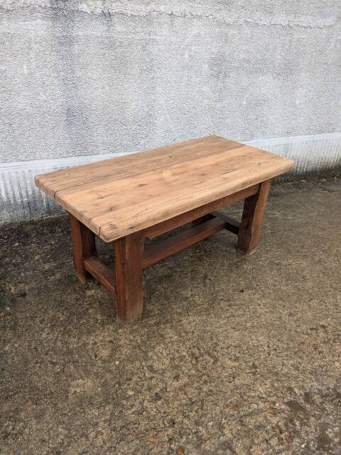 Oak coffee table