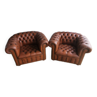 Pair of chesterfields armchairs brown leather capitonnes comfort furniture mag