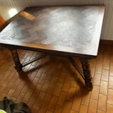 Rustic oak table with extensions