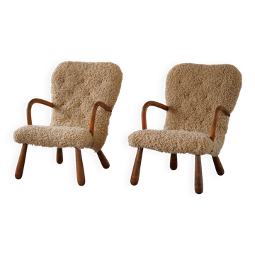 Paire de fauteuils clam en laine d'agneau, Skive Møbelfabrik, Danemark, années 1950