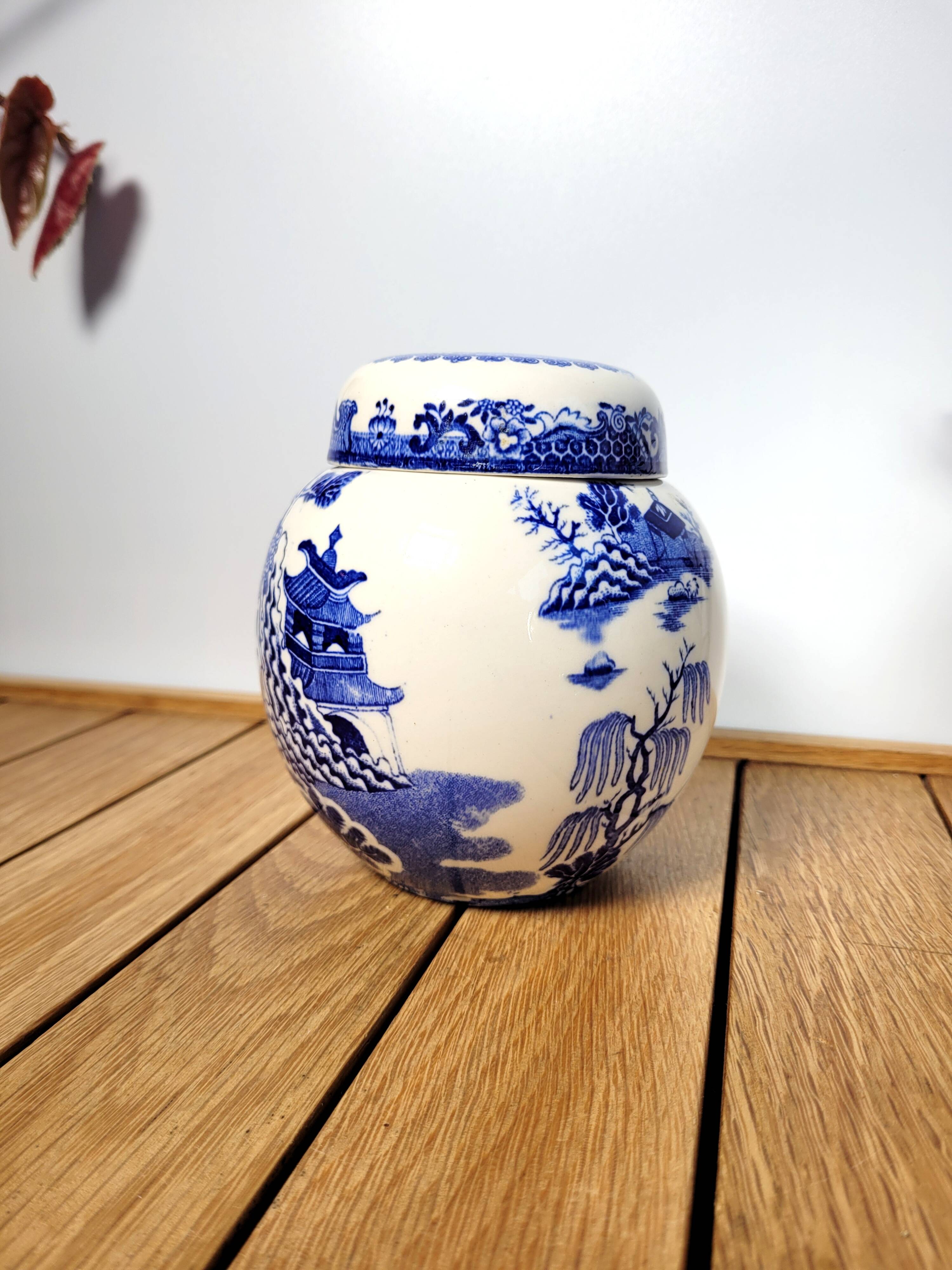 Mason's twinings earthenware tea pot