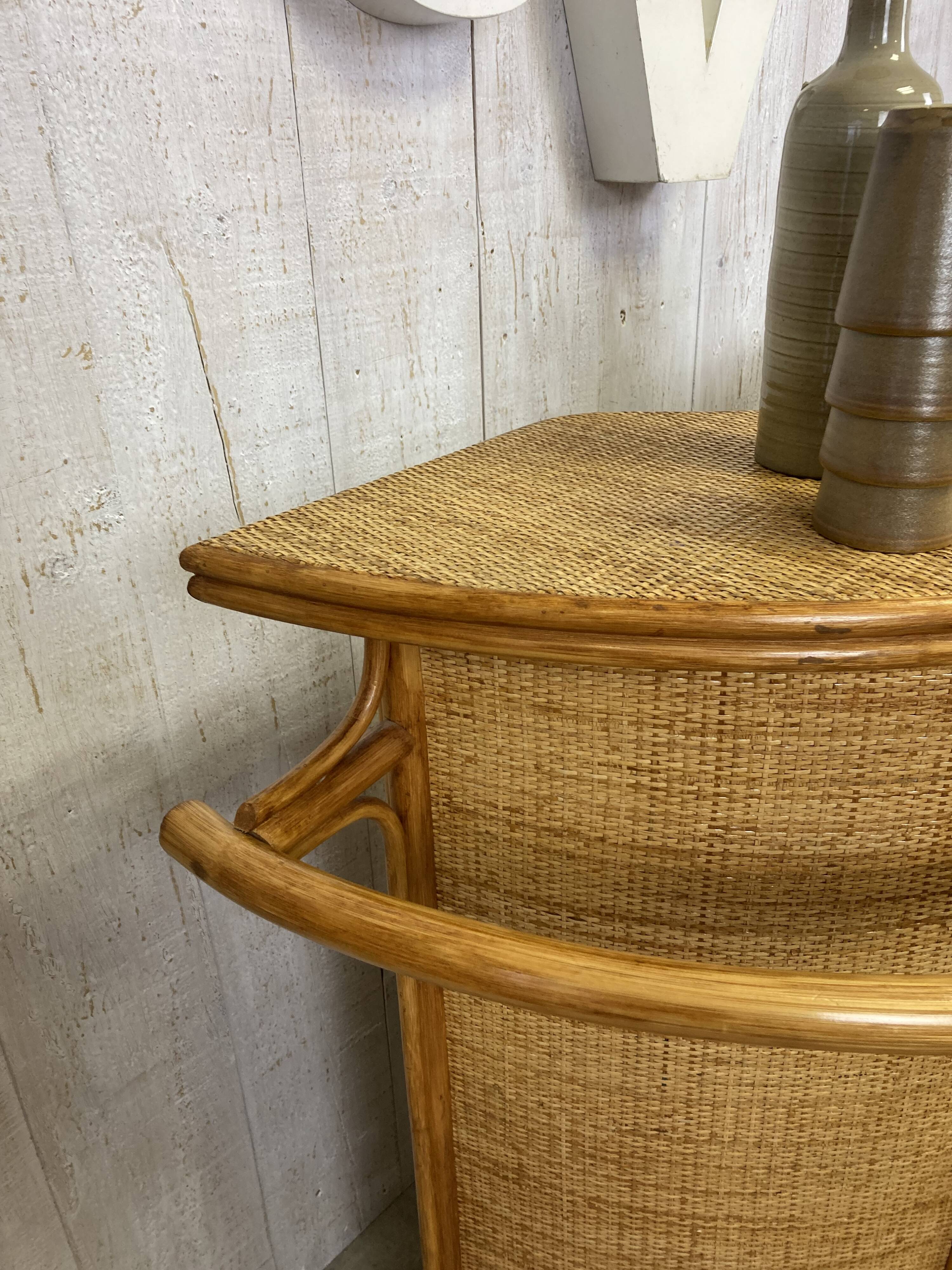 Bar en rotin vintage