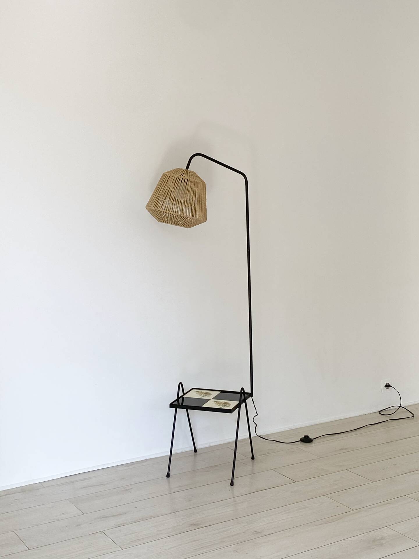 1970 lamp with a square sunflower tile base.