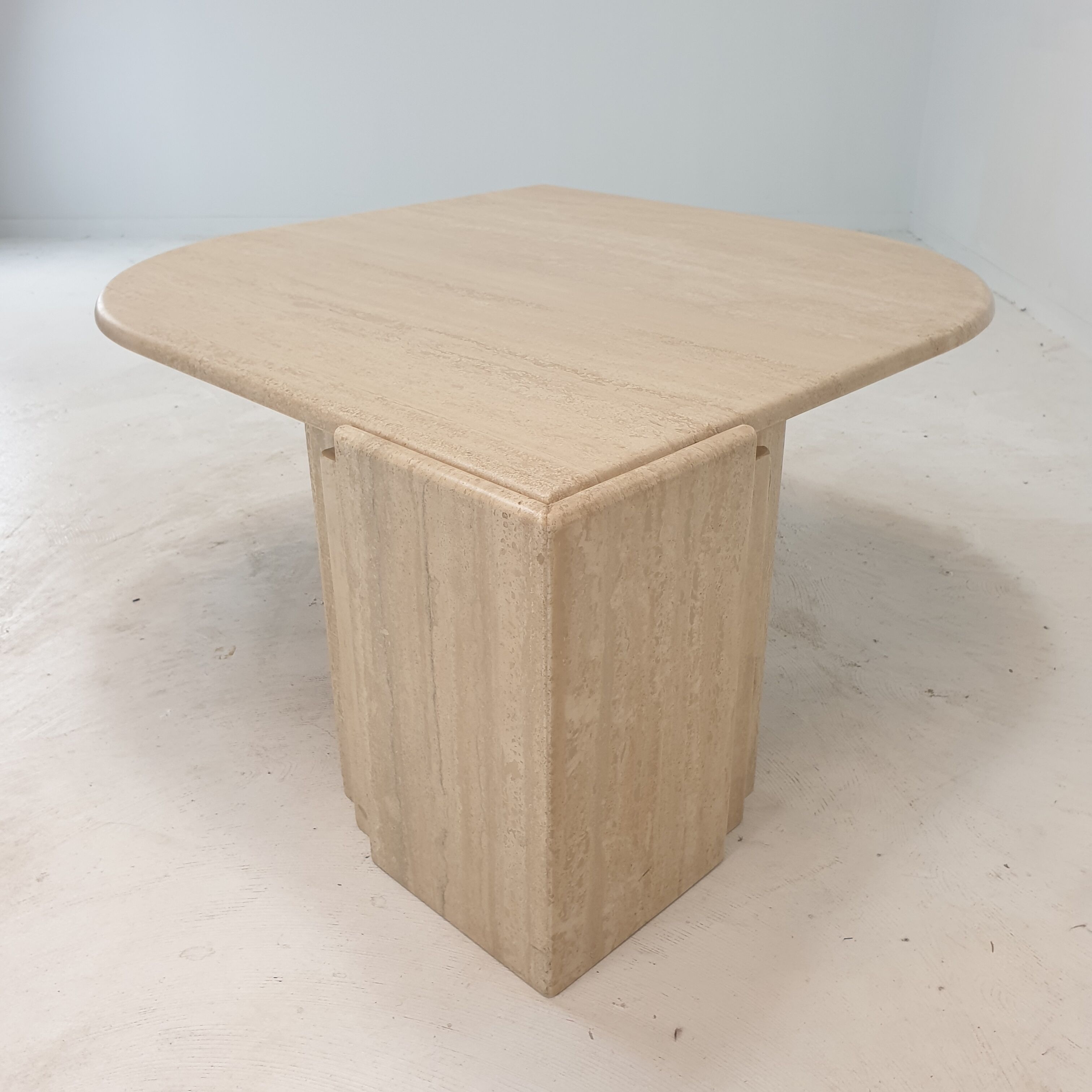 Table basse en travertin italien, années 1980