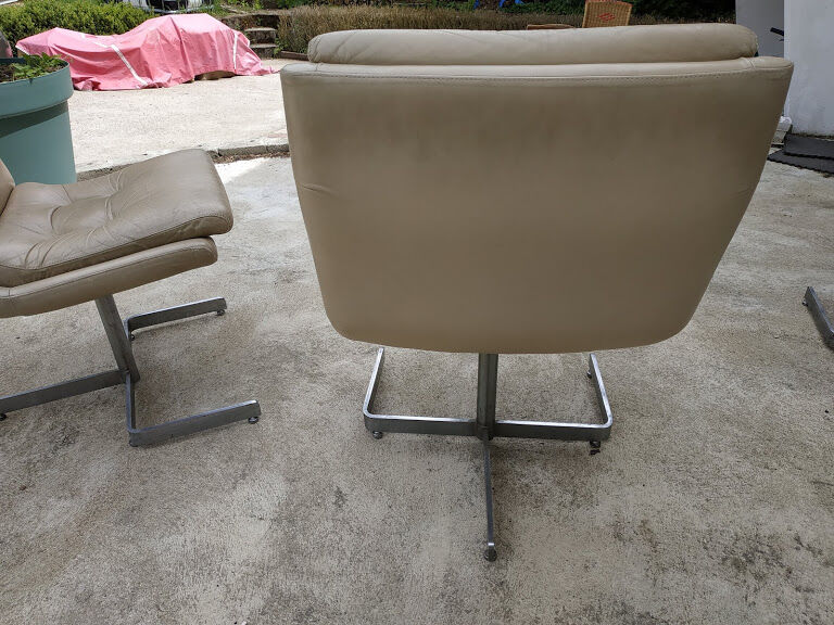 3 armchairs Raphael Raffel