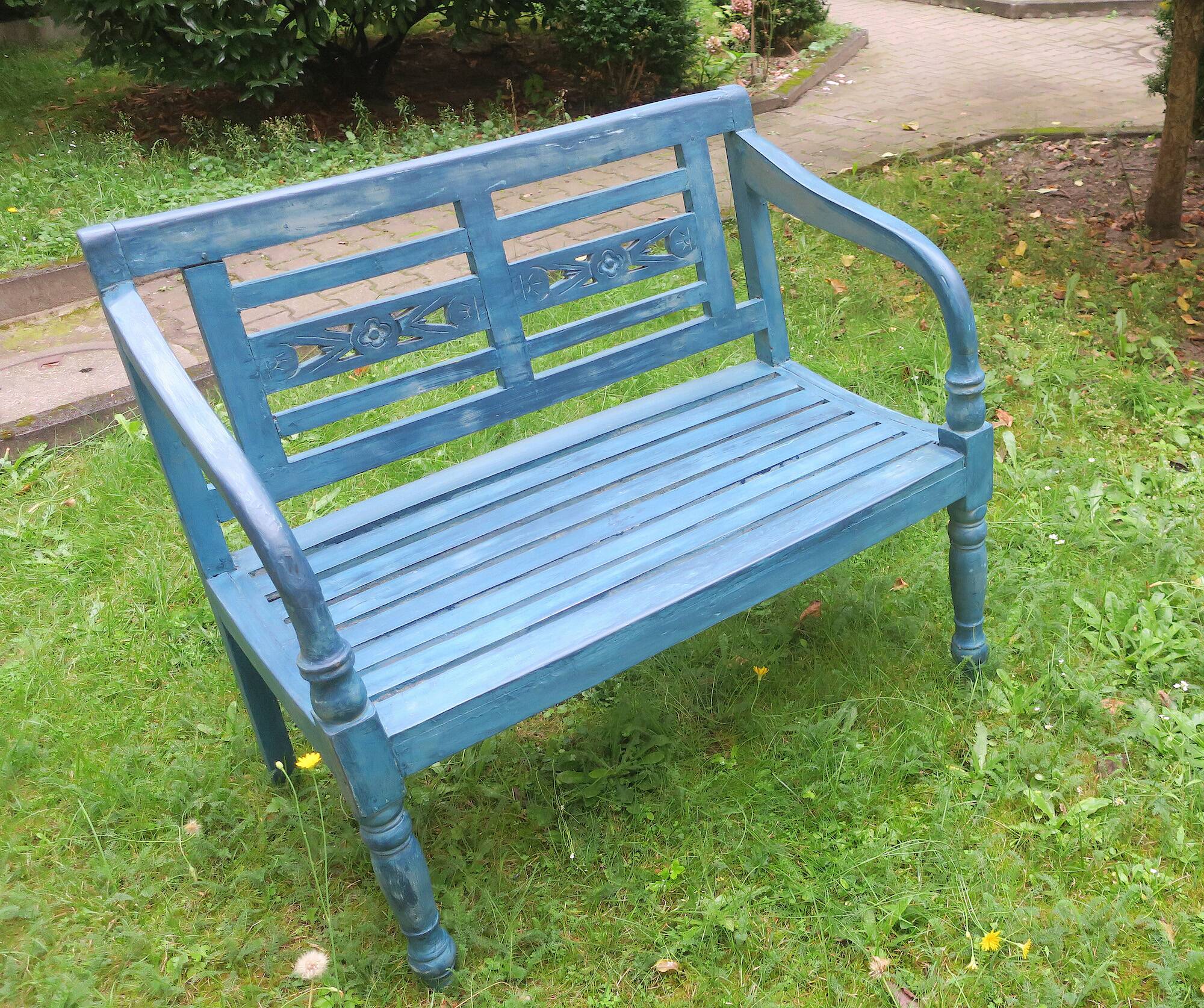 Mid century distressed painted garden bench