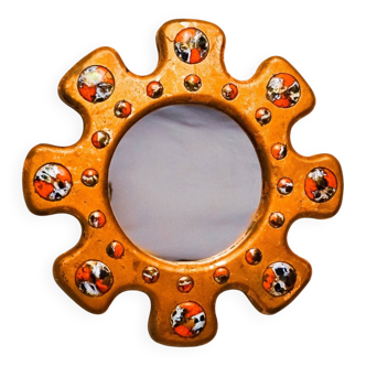Sun-shaped modernist enamel mirror by J. Capo Esmaltes, Spain, 1970s