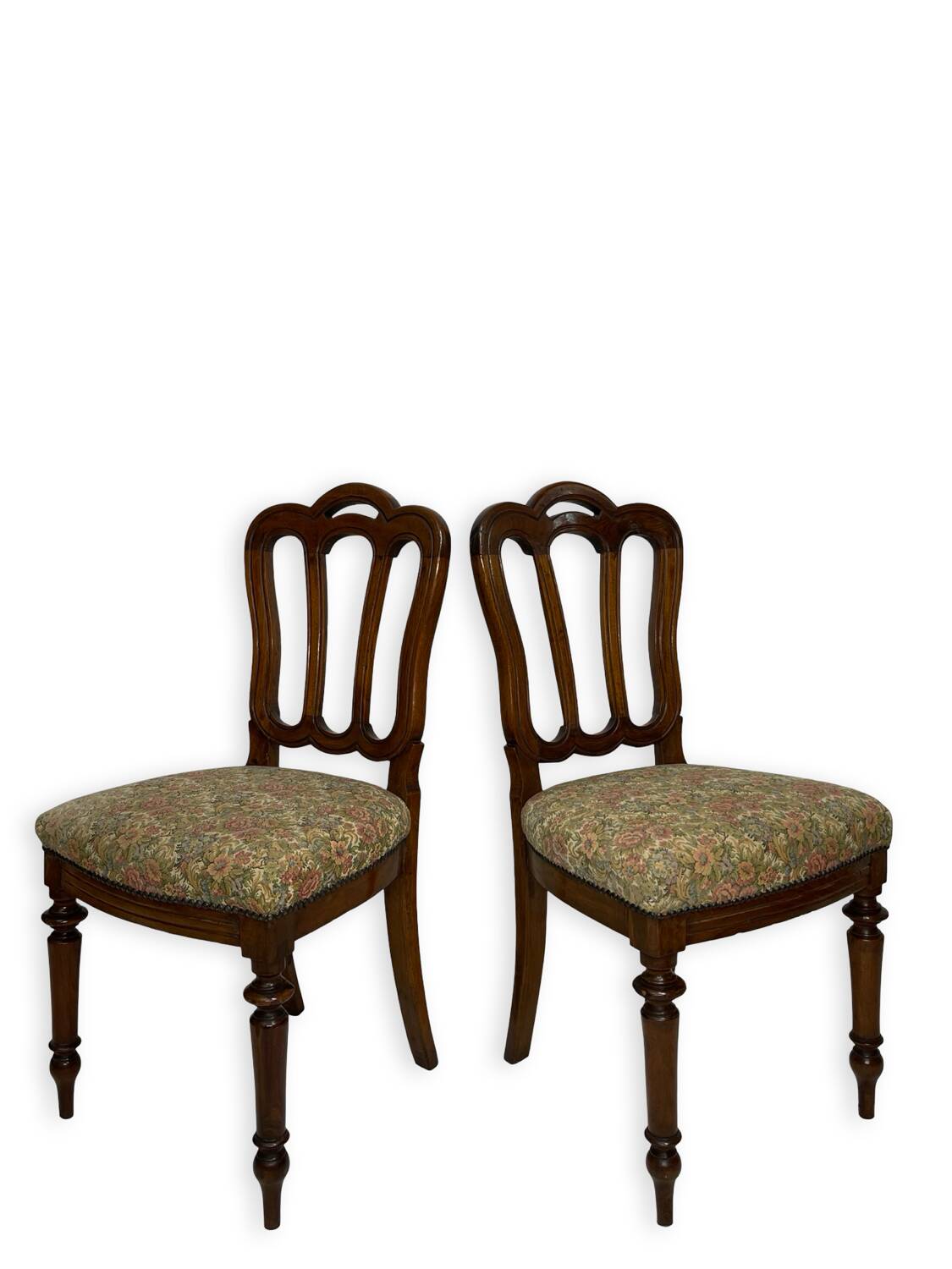 Ensemble de quatre chaises de style Umbertine