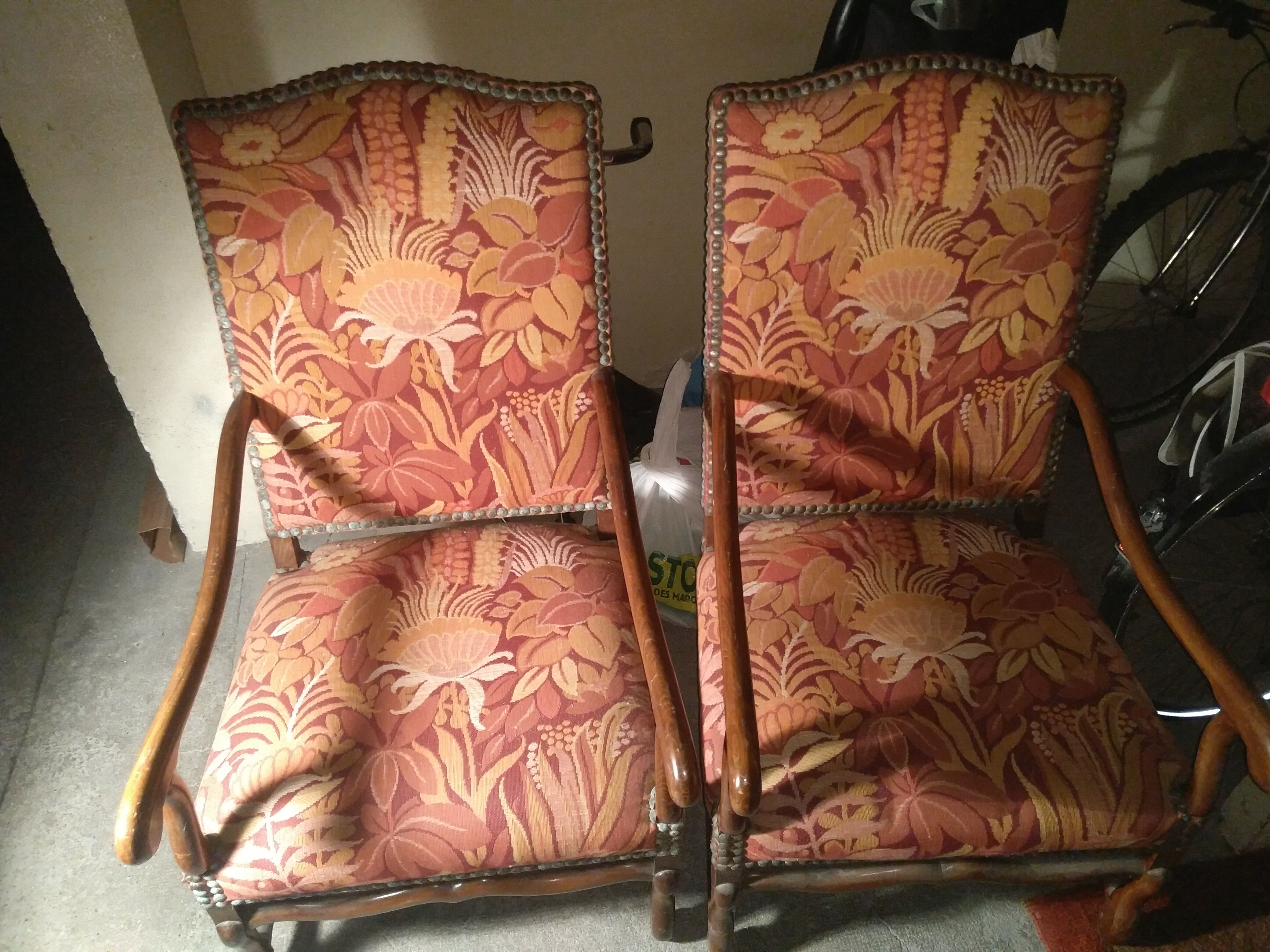 2 armchairs