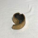 Cendrier ancien bronze doré forme virgule objet du fumeur vintage