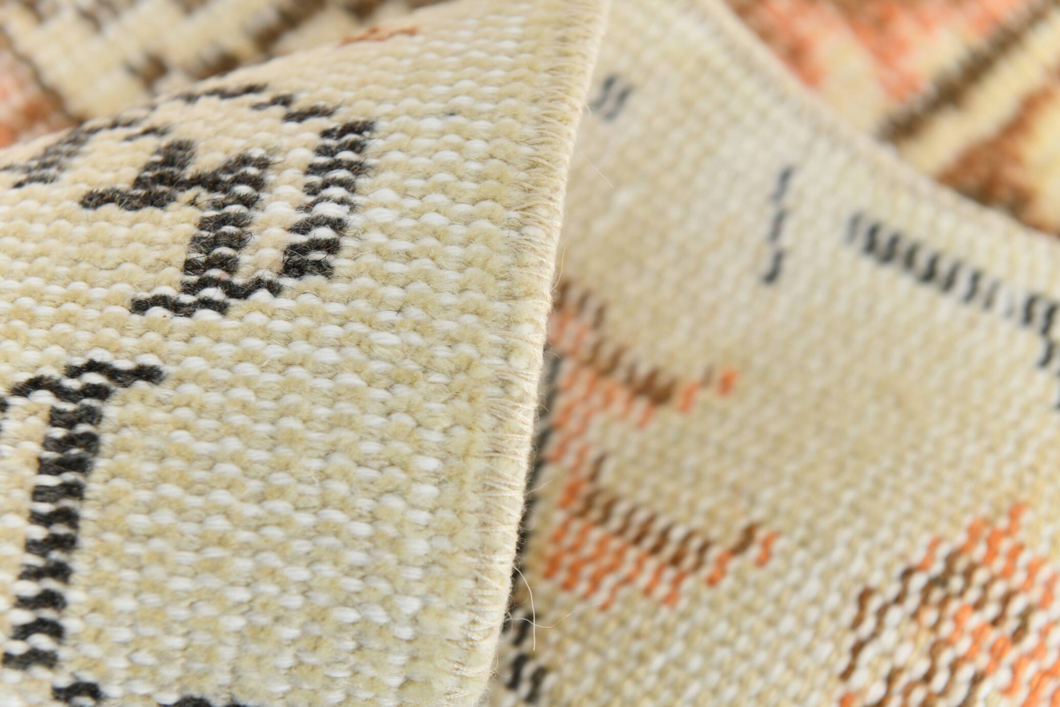 4x7 Peach & Beige Oriental Turkish Vintage Rug, 134x220Cm