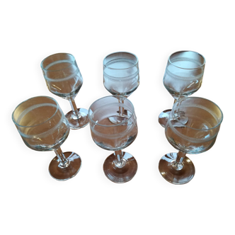 6 Crystal stemmed glasses