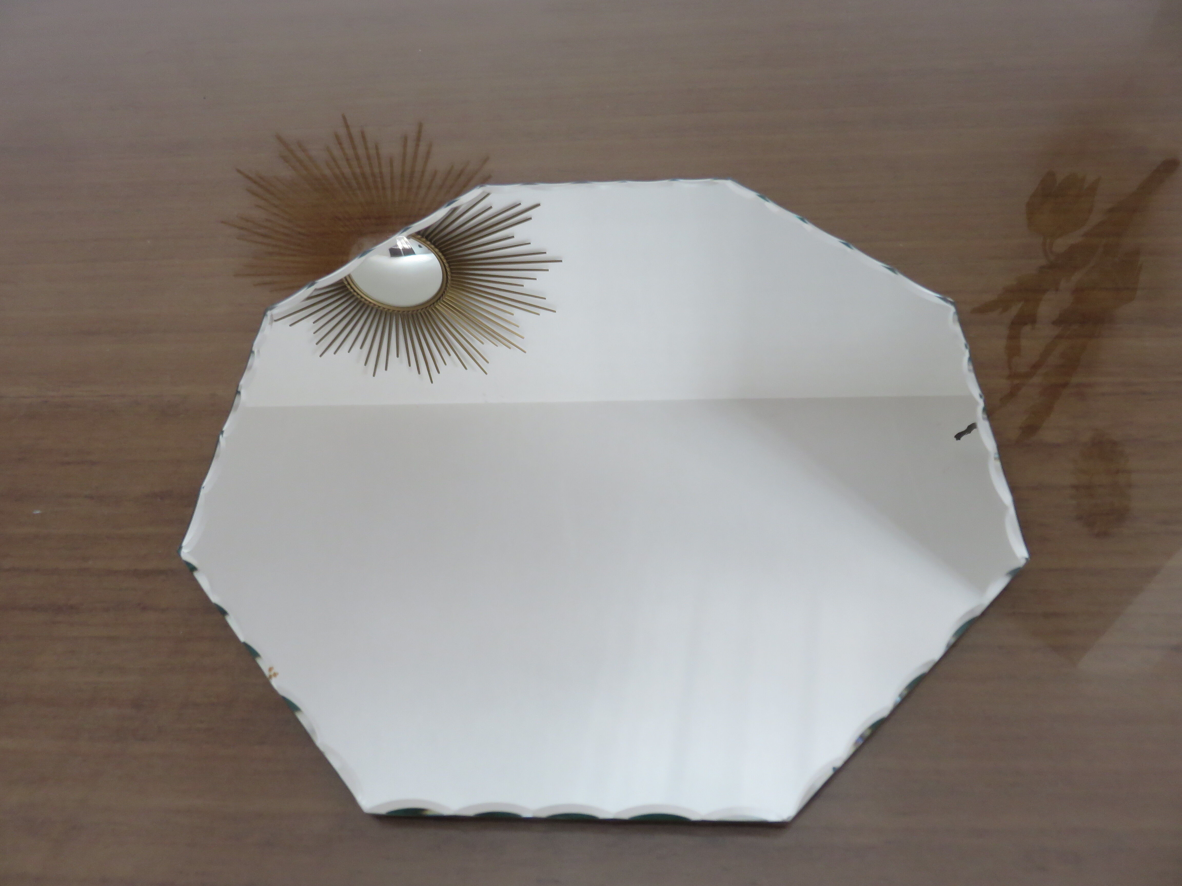 Old octagonal mirror beveled art deco to pose 1940 1950