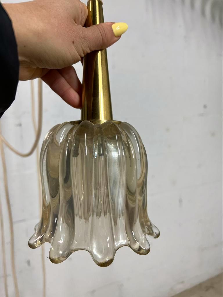 Vintage chandelier with 8 points light